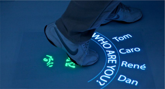 multi touch floor display 03