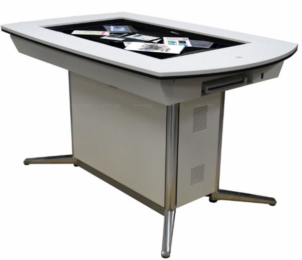 pioneer multitouch interactive discussion table
