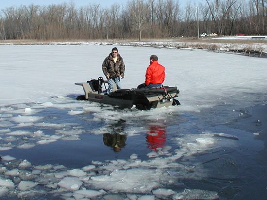 Add a thrill to ice fishing with the amphibious Wilcraft - Designbuzz