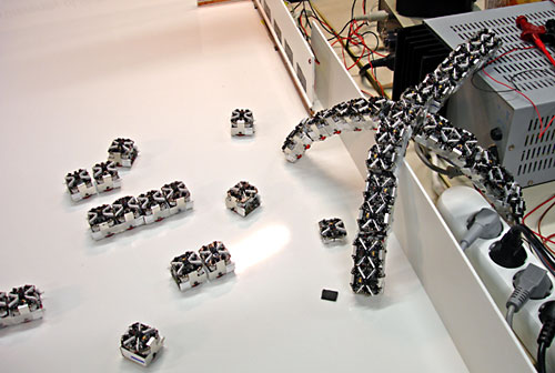 Swarming Robots - The Future of Robotics - Designbuzz