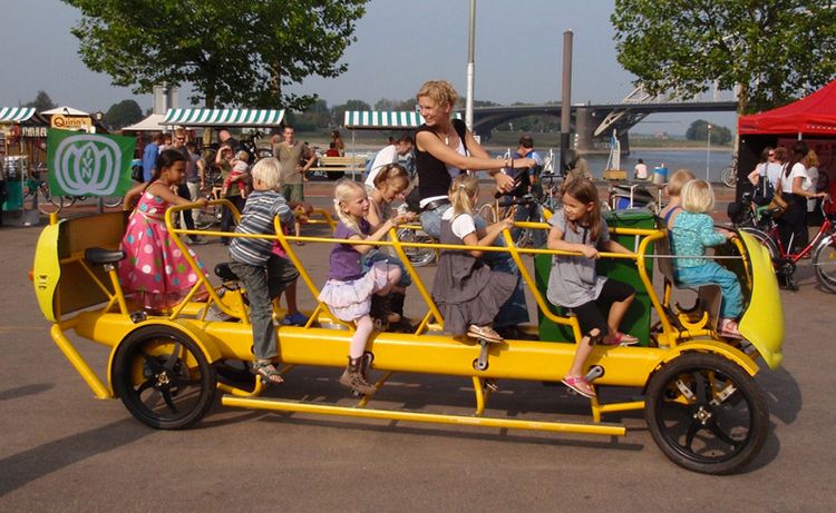 Fietsbus-bike-school-busloaded