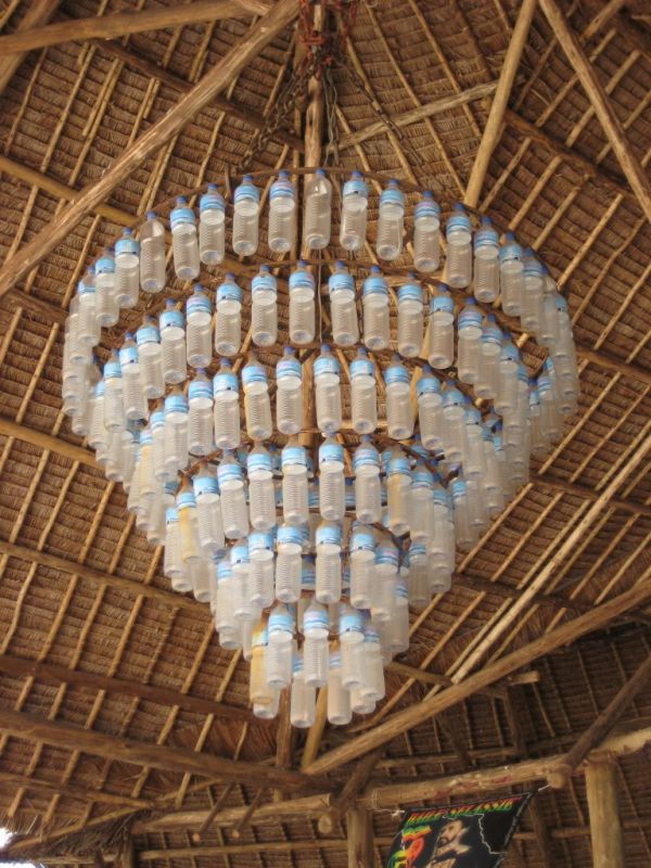 Five creative lights recycled from plastic  bottles 