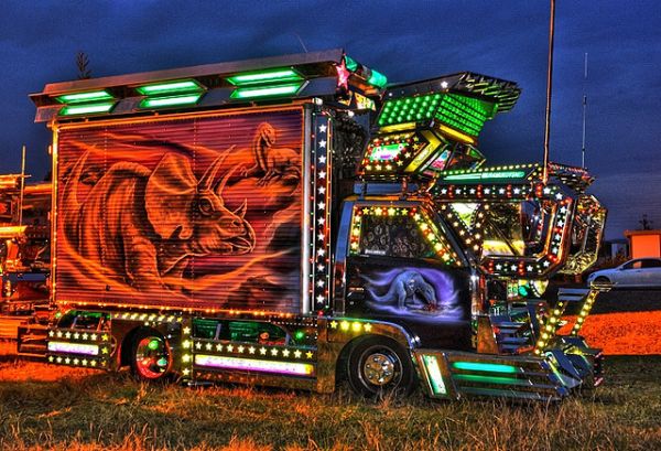 Dekotora-Art-Trucks-02