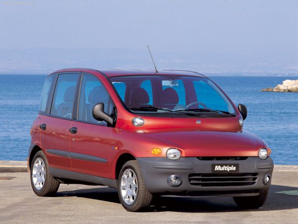 Fiat-Multipla_2002_800x600_wallpaper_01