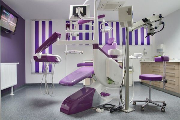 The-room-of-the-Royal-Dental-Office-in-purple-color