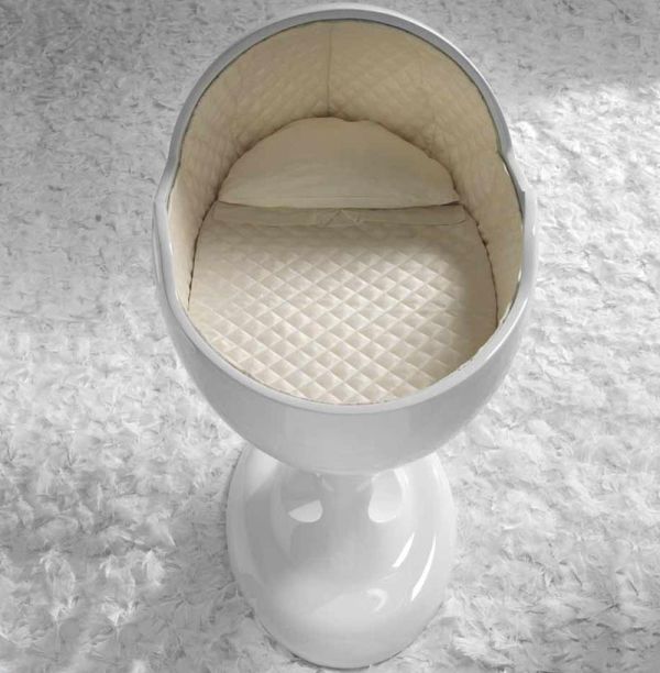 Warm-and-soft-nest-the-DoDo-Bassinet-by-Baby-Suommo