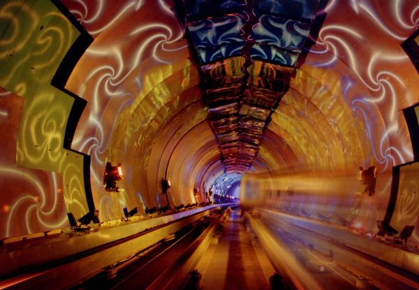 Bund-Sightseeing-Tunnel-Shanghai-2