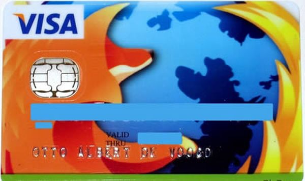 Seven cool and amazing credit cards - Designbuzz