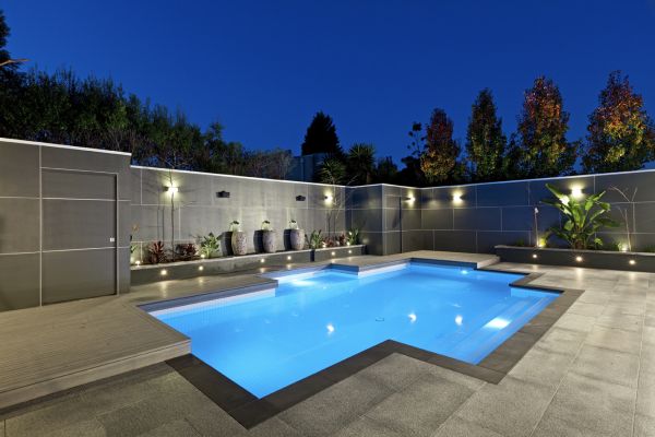 spacious-outdoor-living-space-decorating-ideas-with-square-shape-and-cool-pool-fences-around