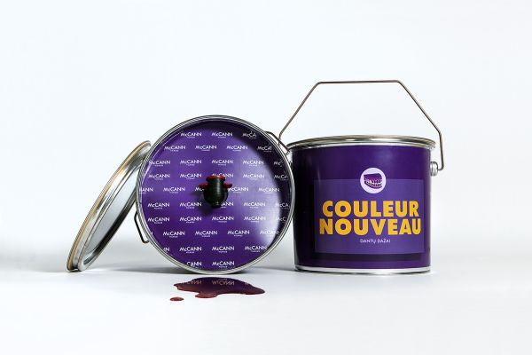 Couleur Nouveau Wine