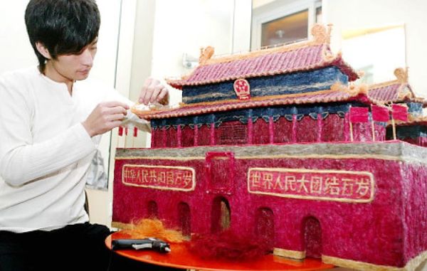 Model of buildings with hair fragments