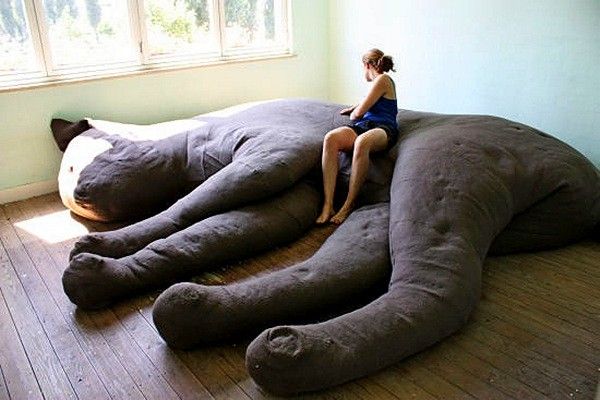 Giant Cat Couch_1