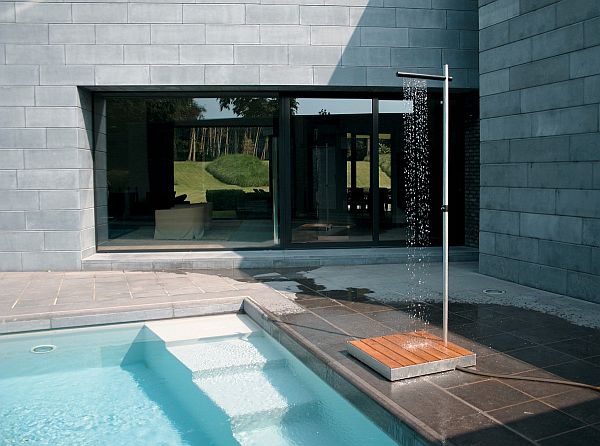 the Cascade Outdoor Shower