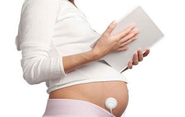 Bellybuds is a maternity gadget