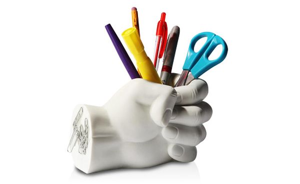 Hand pen holder