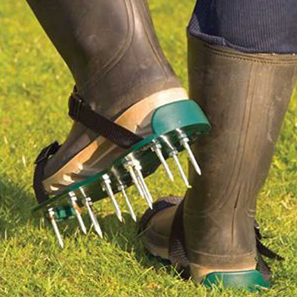 Lawn Aerator Shoes 2