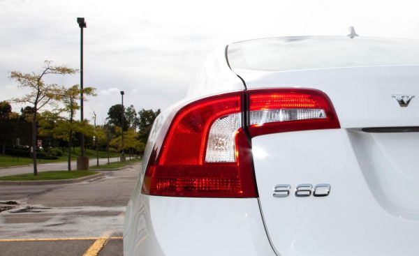 The taillight of Volvo S60