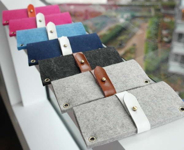 Practical Chic Phone Purses