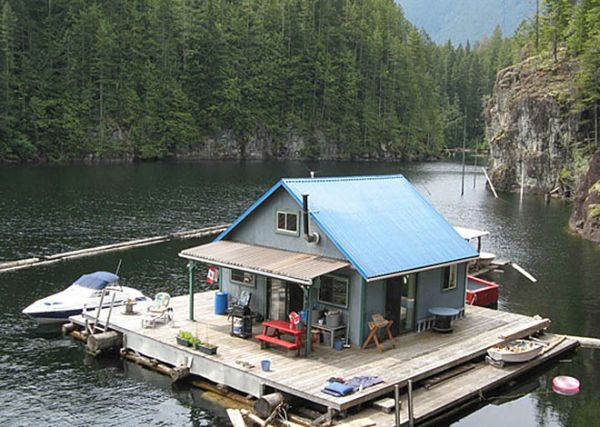 Powell Lake, British Columbia