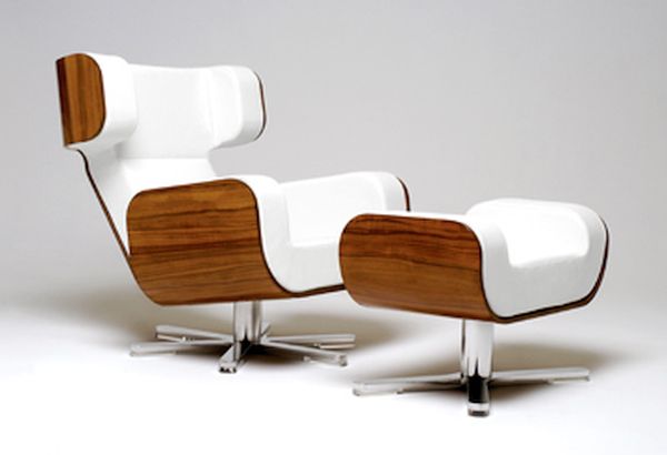 Wing Lounge Chair