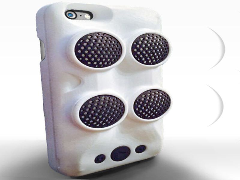 Mind blowing music with these phone cases with speakers