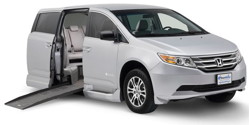  Honda-Odyssey-Wheelchair-Van