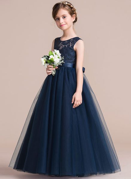 Selecting a Flower Girl Dress