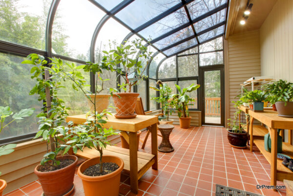 Designing the Perfect Sunroom for Relaxation