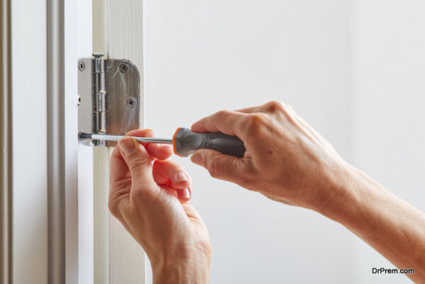 How-To-Replace-Door-Hinges-By-Yourself