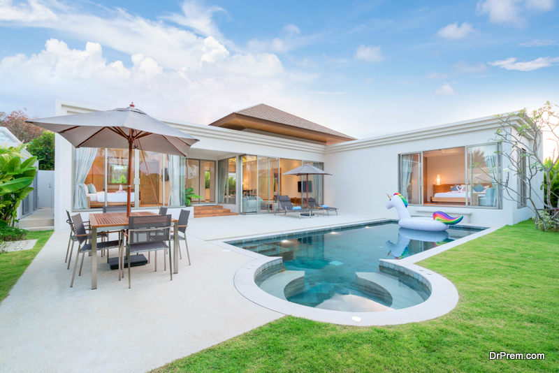 Dive Into Luxury Exploring Orlando's Premier Pool Homes